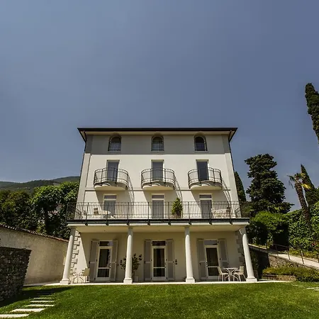 Appart hôtel Mughetto 4*